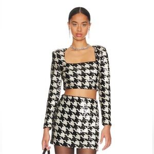 ASTR the label Black and White Houndstooth Sequin Crop Top and Skirt Set $216